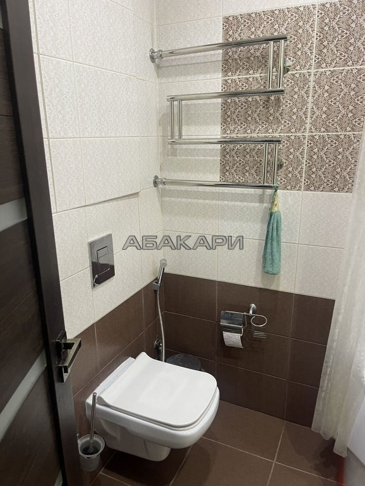 2-комнатная улица Урванцева, 10  за 40000 руб/мес фото 4