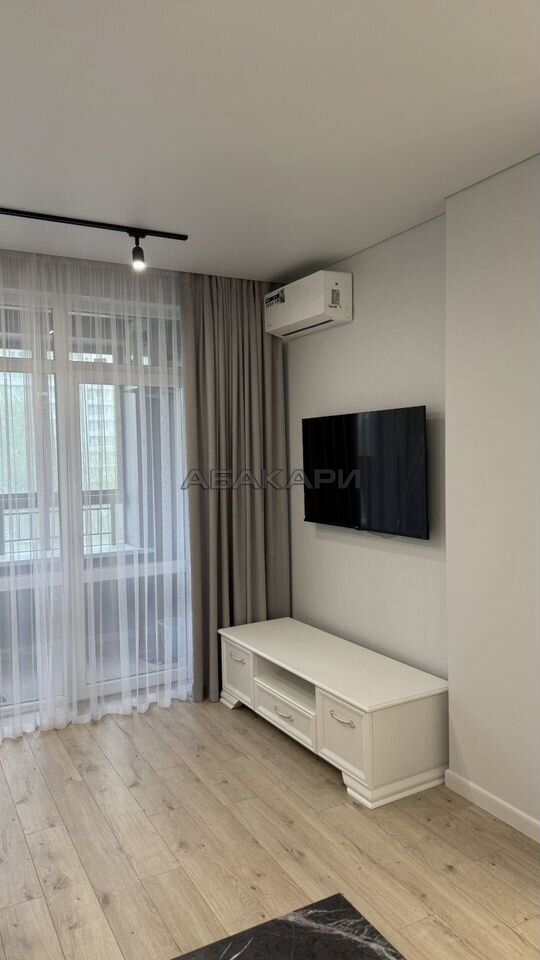 2-комнатная улица Алексеева, 34  за 50000 руб/мес фото 3