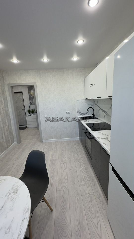 1-комнатная улица Быковского, 9Г  за 35000 руб/мес фото 4