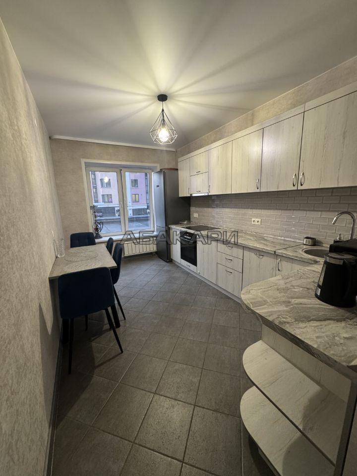 2-комнатная улица Петра Ломако, 6  за 45000 руб/мес фото 6