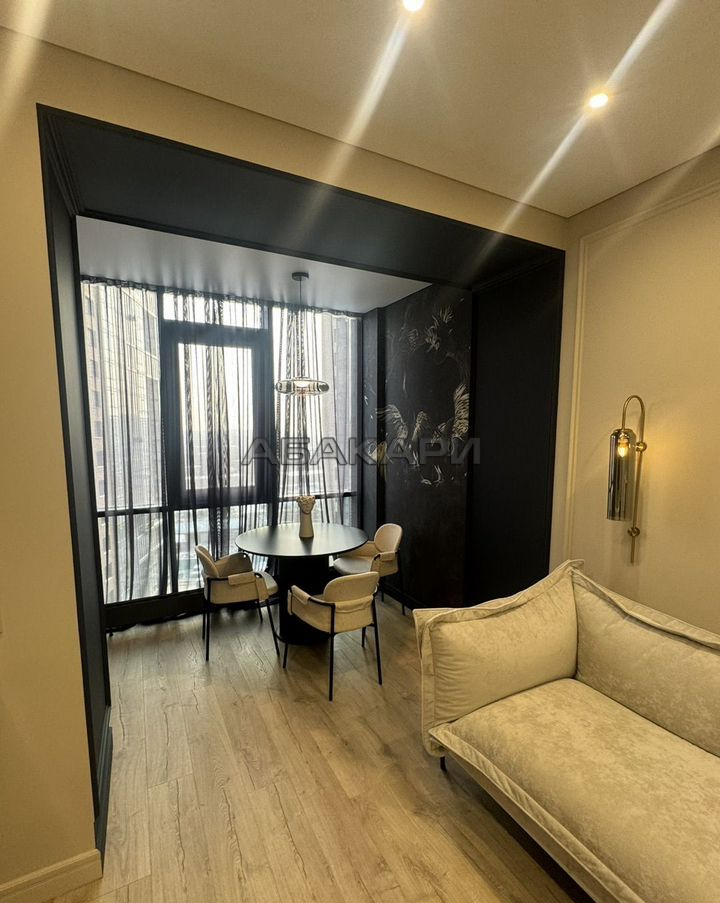 2-комнатная улица Авиаторов, 28  за 80000 руб/мес фото 3