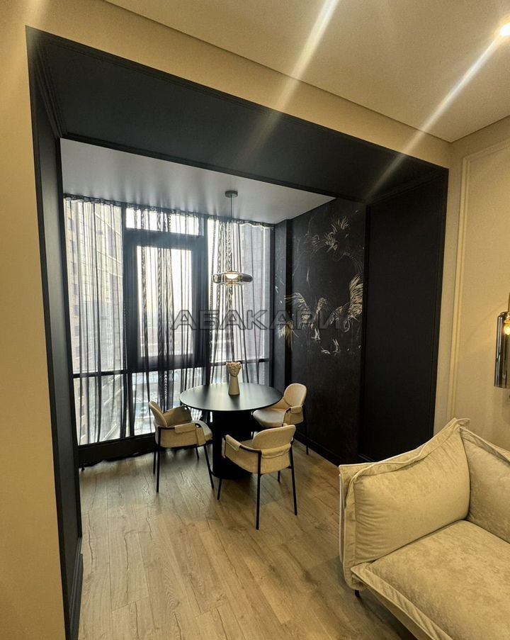 2-комнатная улица Авиаторов, 28  за 80000 руб/мес фото 4
