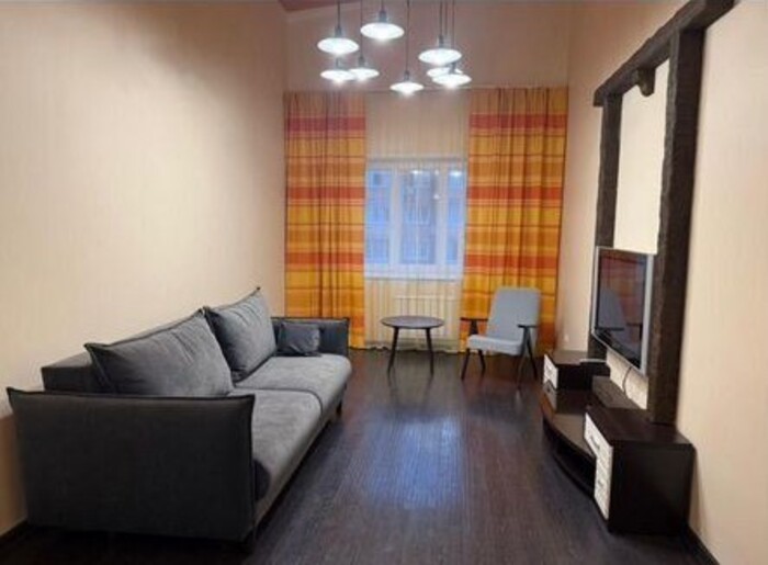 2-комнатная улица Авиаторов, 25  за 50000 руб/мес фото 2
