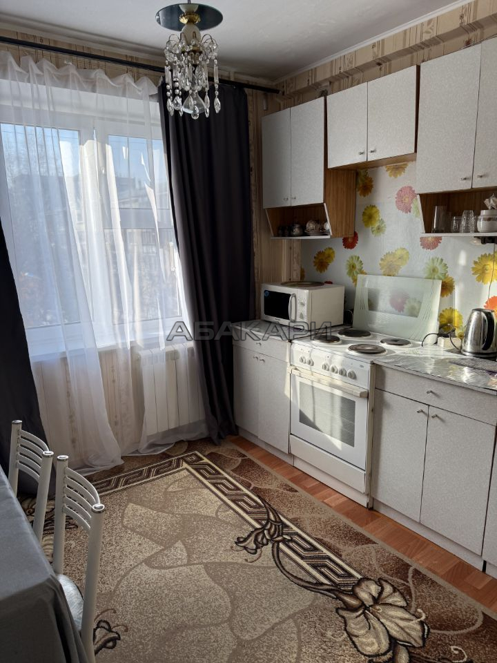 1-комнатная улица Гусарова, 49  за 23000 руб/мес фото 1