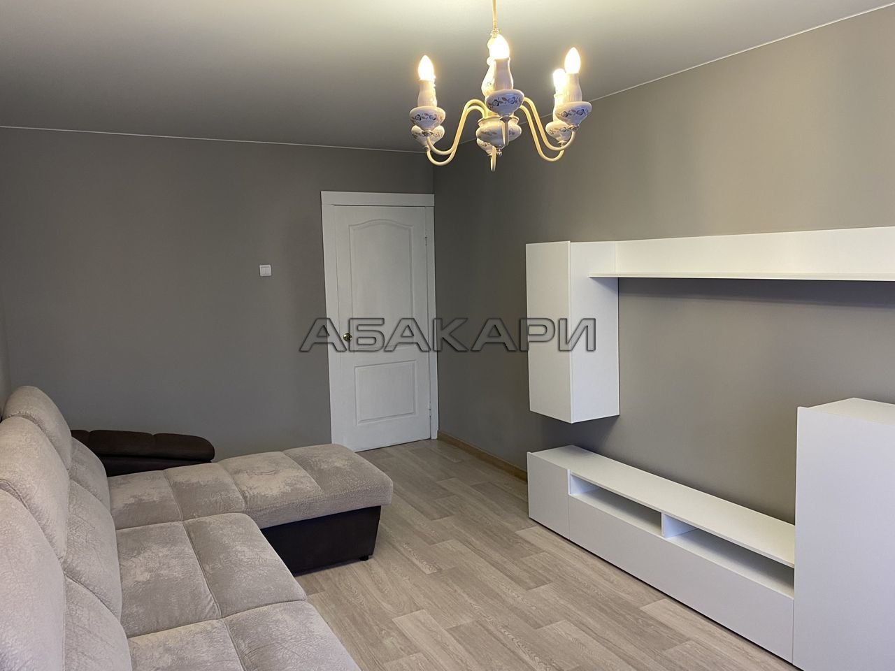 2-комнатная Транзитная улица, 50  за 35000 руб/мес фото 5