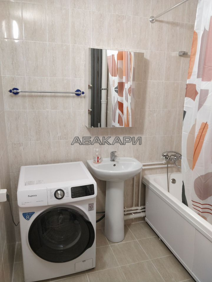 3-комнатная улица Дубровинского, 110Г  за 44000 руб/мес фото 15