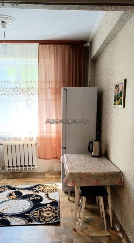 1-комнатная улица Гусарова, 4  за 22000 руб/мес фото 2