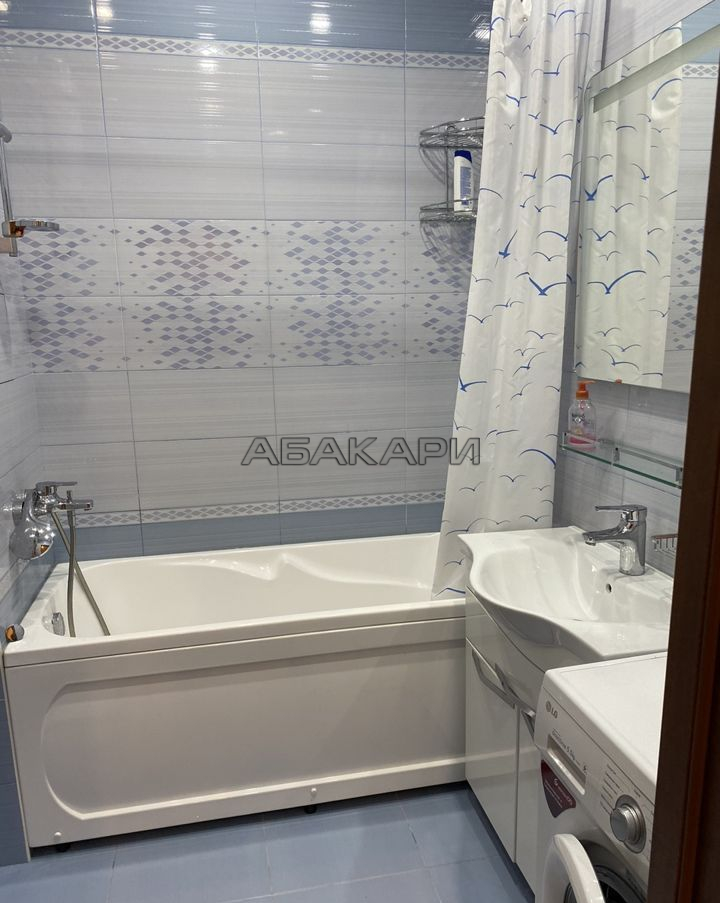 2-комнатная улица Республики, 47  за 60000 руб/мес фото 6
