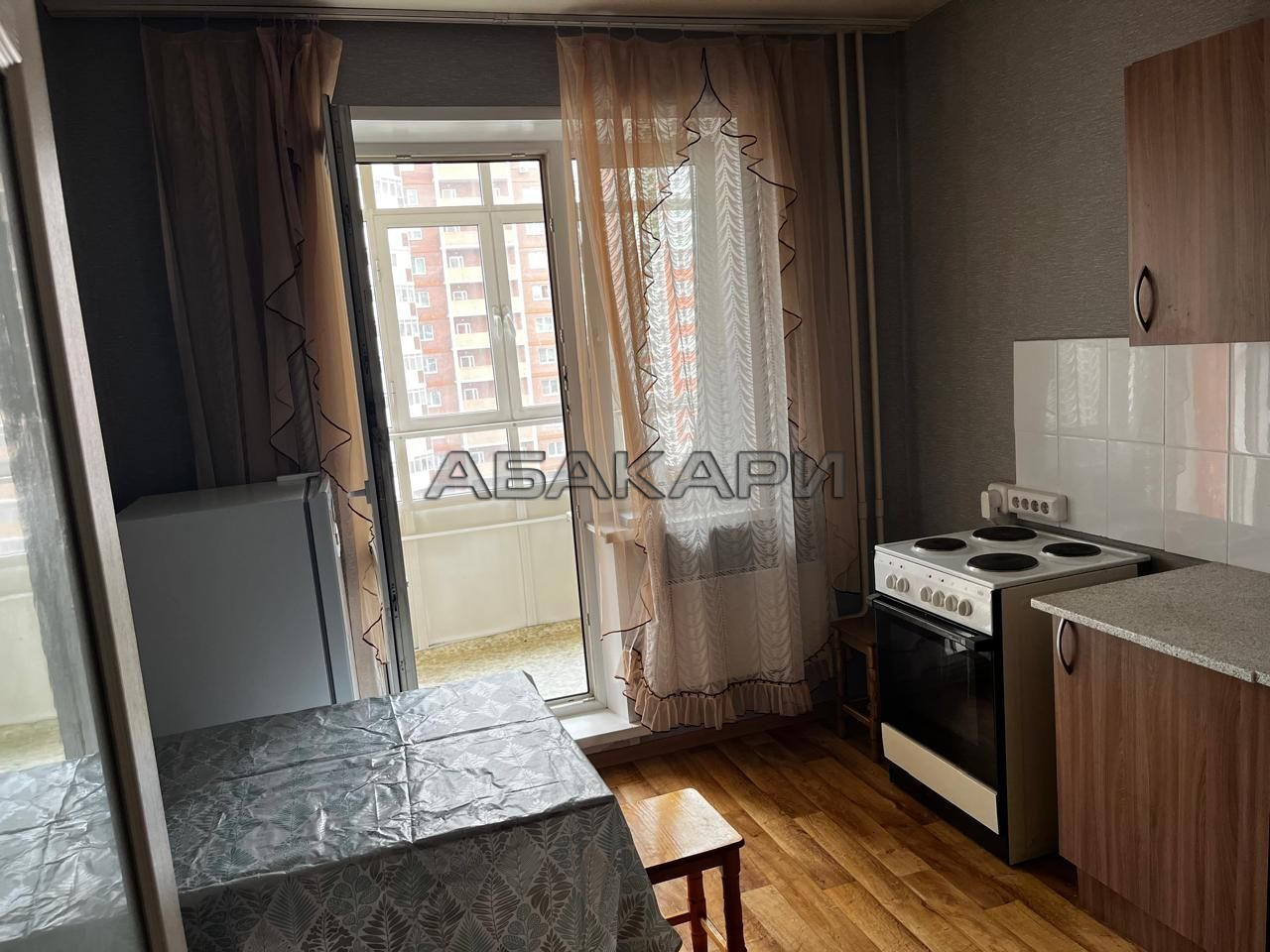 1-комнатная улица Дмитрия Мартынова, 25  за 28000 руб/мес фото 2