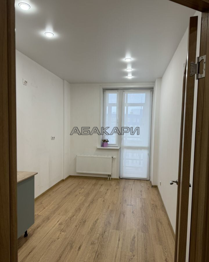 1-комнатная улица Петра Ломако, 8  за 32000 руб/мес фото 3
