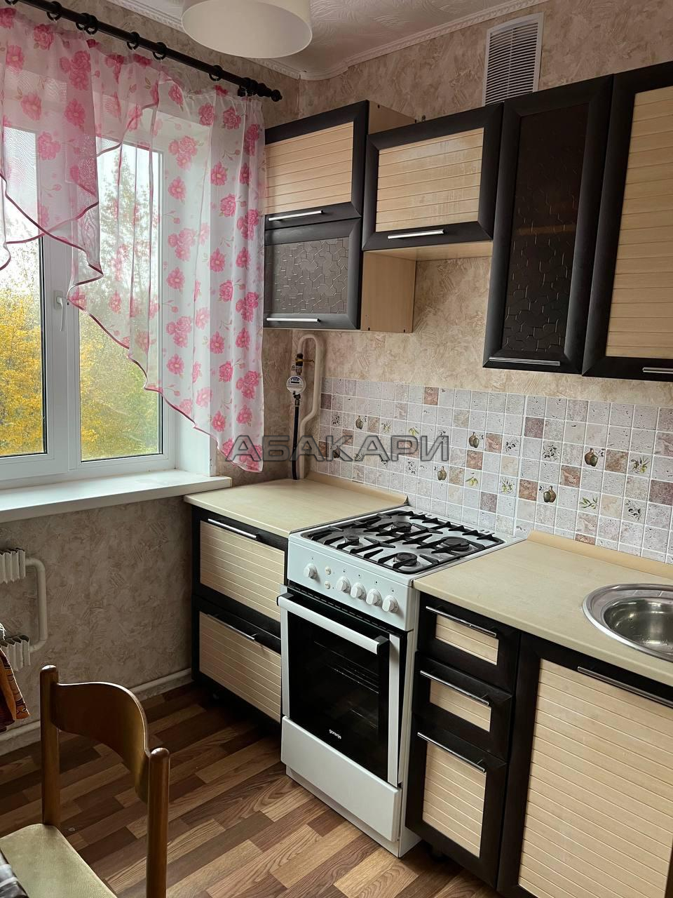 2-комнатная улица Комарова, 5  за 27000 руб/мес фото 5