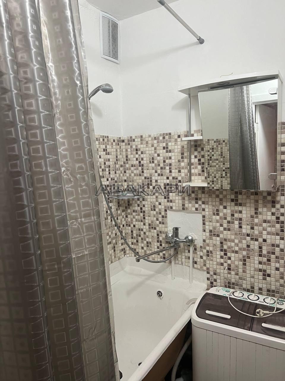 2-комнатная улица Комарова, 5  за 27000 руб/мес фото 7