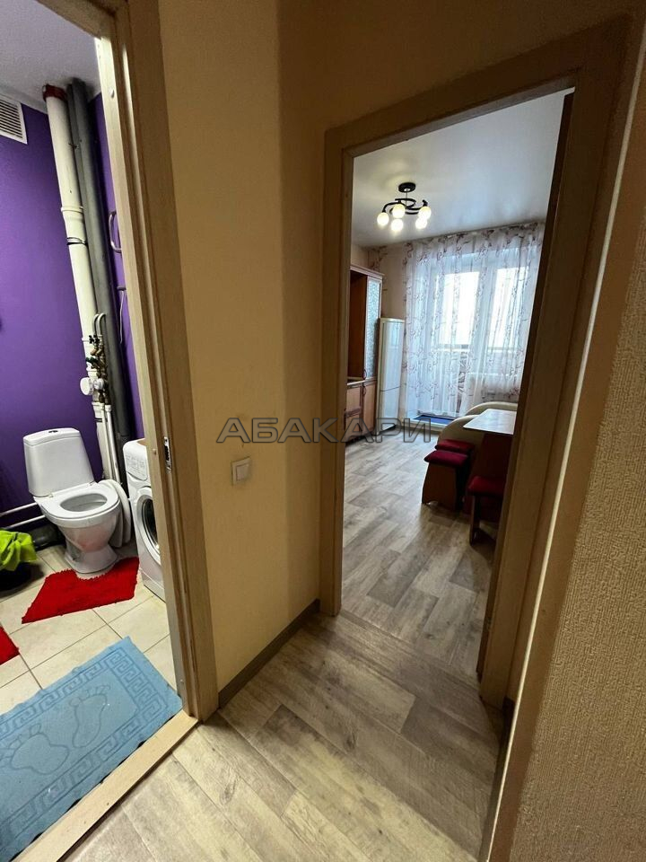 1-комнатная Апрельская улица, 7  за 28000 руб/мес фото 8