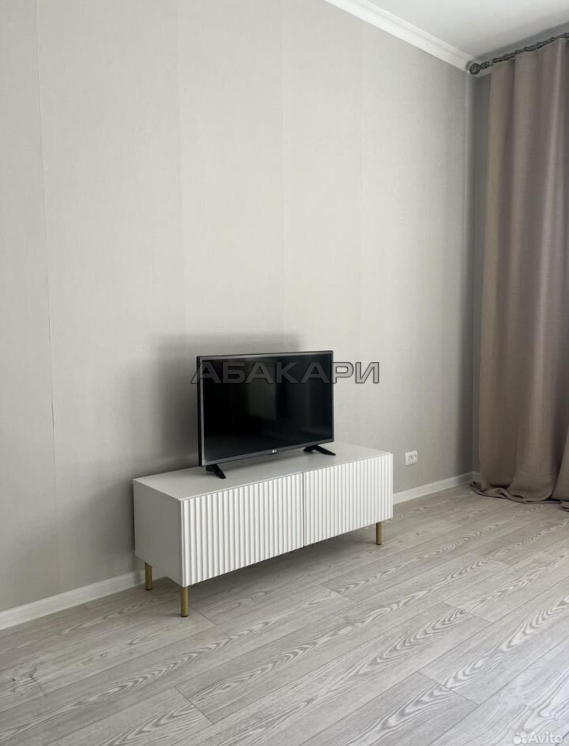 1-комнатная улица Менжинского, 10  за 35000 руб/мес фото 1