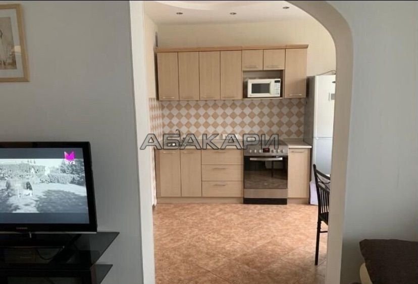 3-комнатная улица Весны, 3  за 50000 руб/мес фото 2