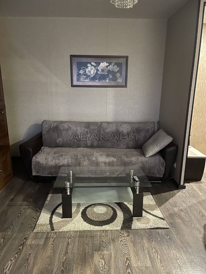 2-комнатная улица Робеспьера, 37  за 44000 руб/мес фото 1