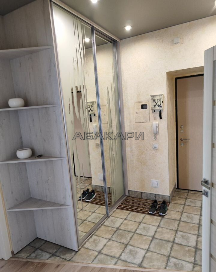 2-комнатная Линейная улица, 122  за 50000 руб/мес фото 3