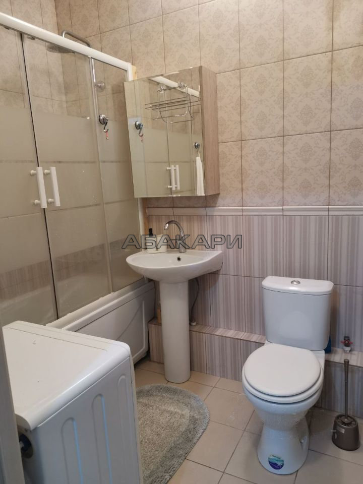 2-комнатная улица Петра Ломако, 2  за 40000 руб/мес фото 13