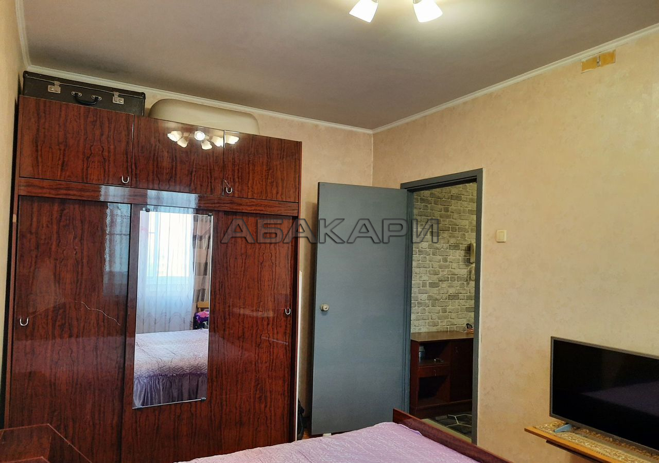 2-комнатная проспект 60 лет Образования СССР, 39  за 27000 руб/мес фото 8