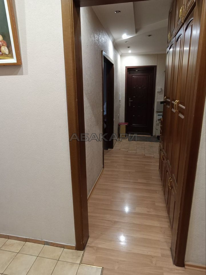 3-комнатная улица Весны, 2  за 50000 руб/мес фото 3