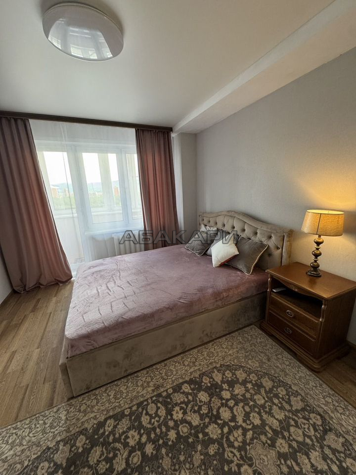 3-комнатная улица Дубровинского, 52  за 65000 руб/мес фото 11