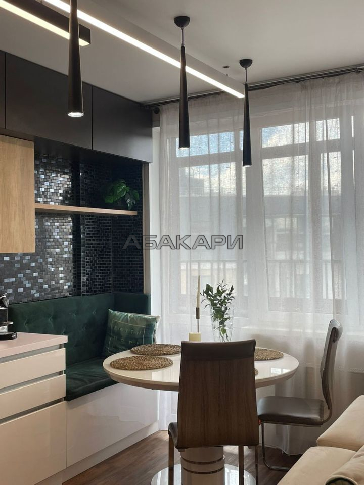 3-комнатная улица Петра Ломако, 14  за 85000 руб/мес фото 2