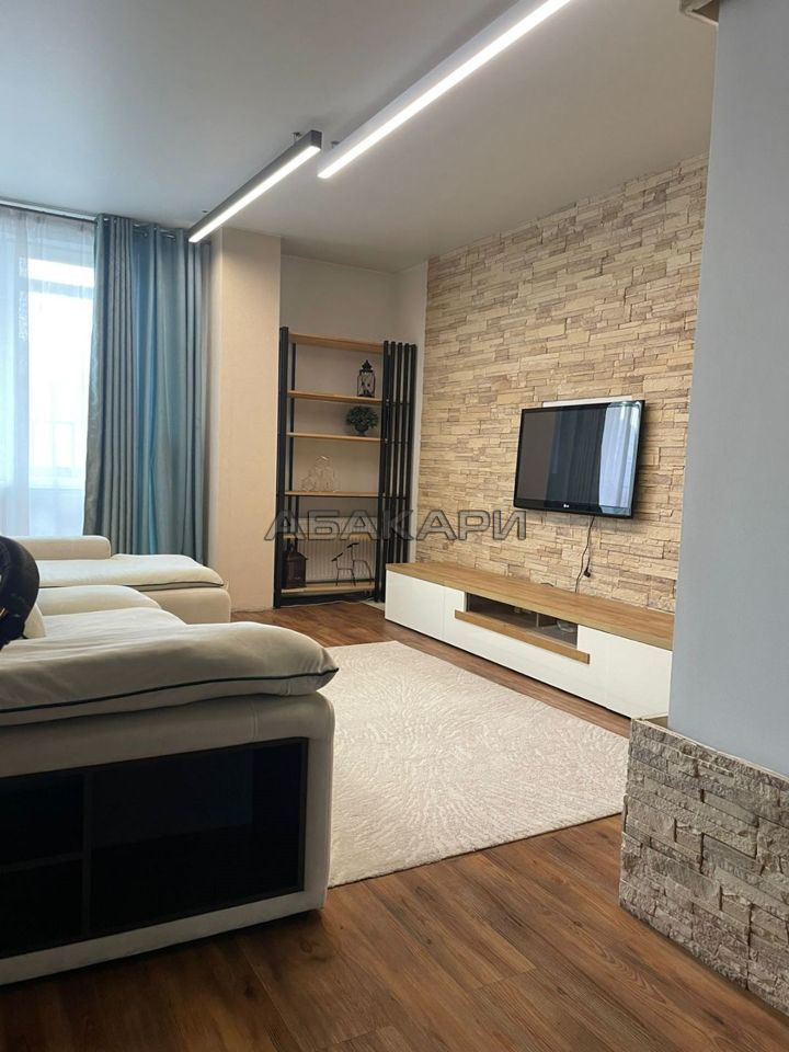 3-комнатная улица Петра Ломако, 14  за 85000 руб/мес фото 5
