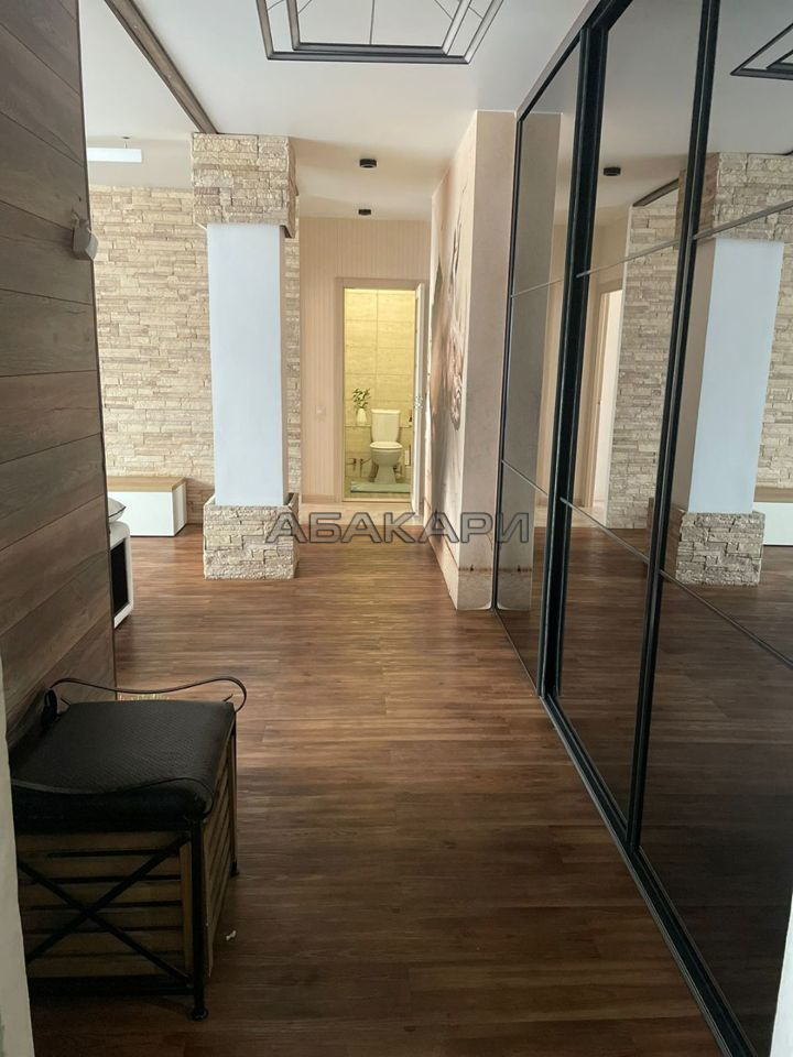 3-комнатная улица Петра Ломако, 14  за 85000 руб/мес фото 7