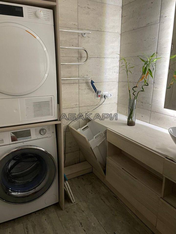 3-комнатная улица Петра Ломако, 14  за 85000 руб/мес фото 17