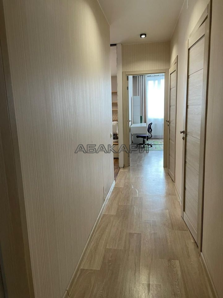 3-комнатная улица Петра Ломако, 14  за 85000 руб/мес фото 11