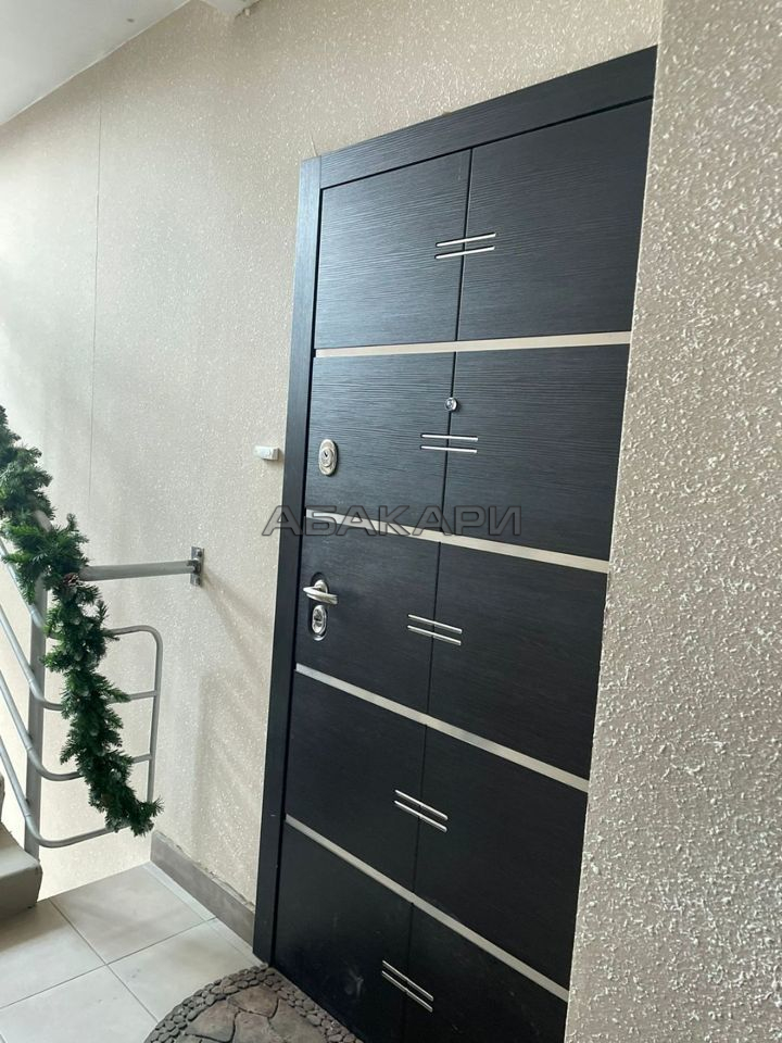 3-комнатная улица Петра Ломако, 14  за 85000 руб/мес фото 15