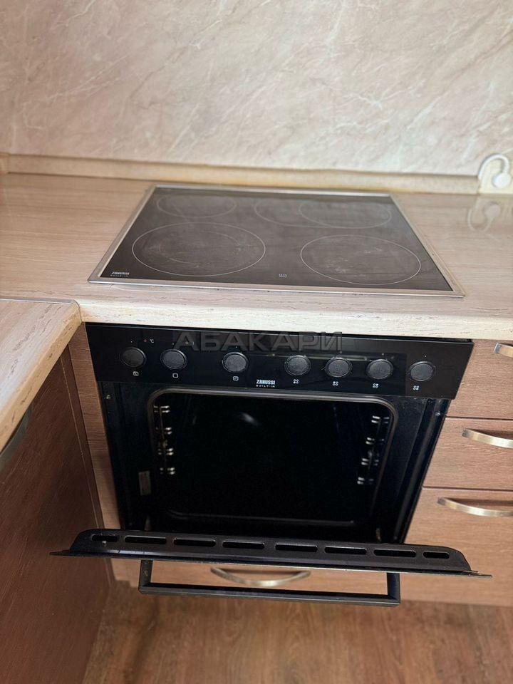 2-комнатная Судостроительная улица, 25А  за 34000 руб/мес фото 5