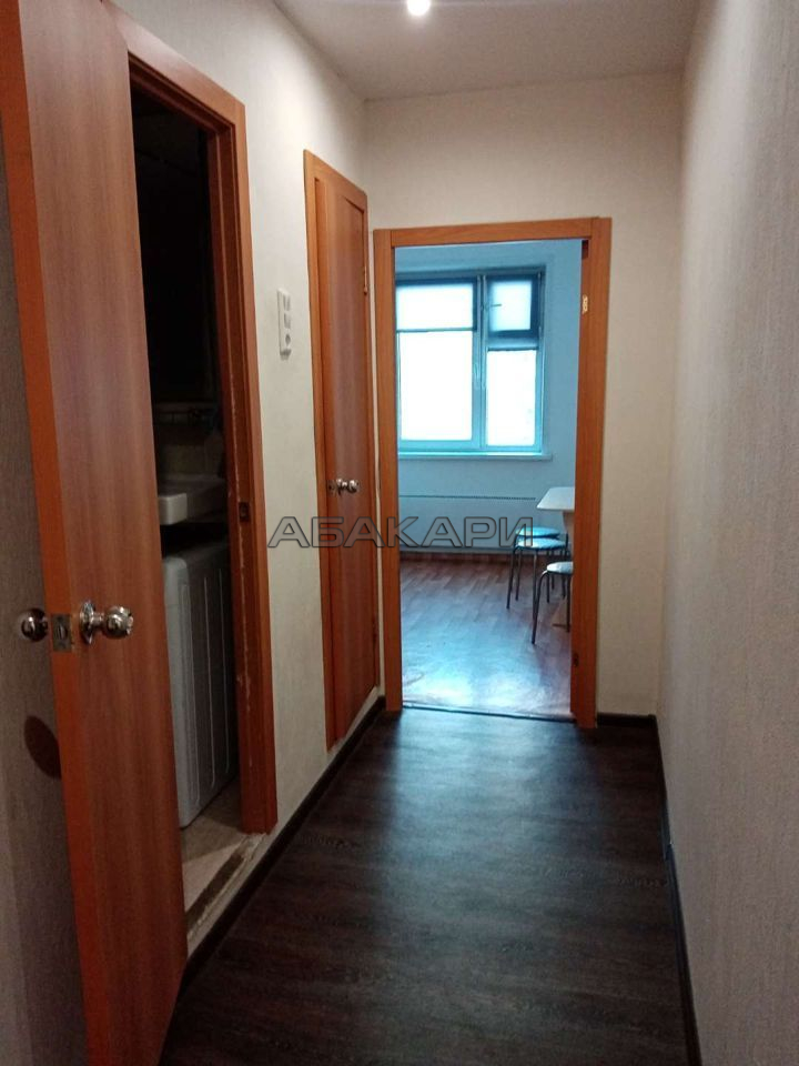 2-комнатная улица Корнеева, 26  за 33000 руб/мес фото 3