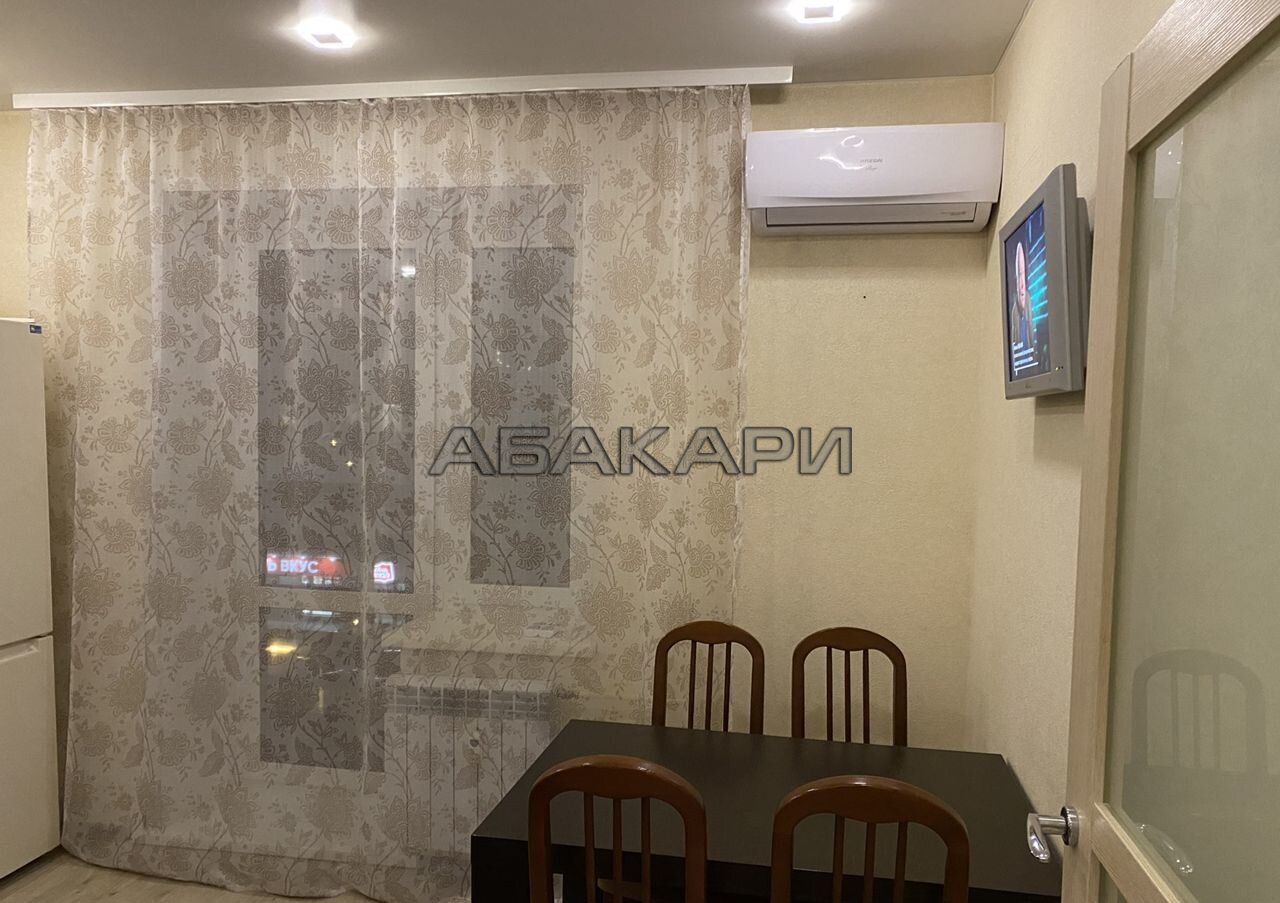 1-комнатная Парусная улица, 10  за 35000 руб/мес фото 4