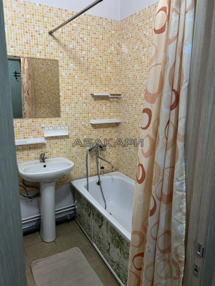 1-комнатная улица Александра Матросова, 32  за 30000 руб/мес фото 13