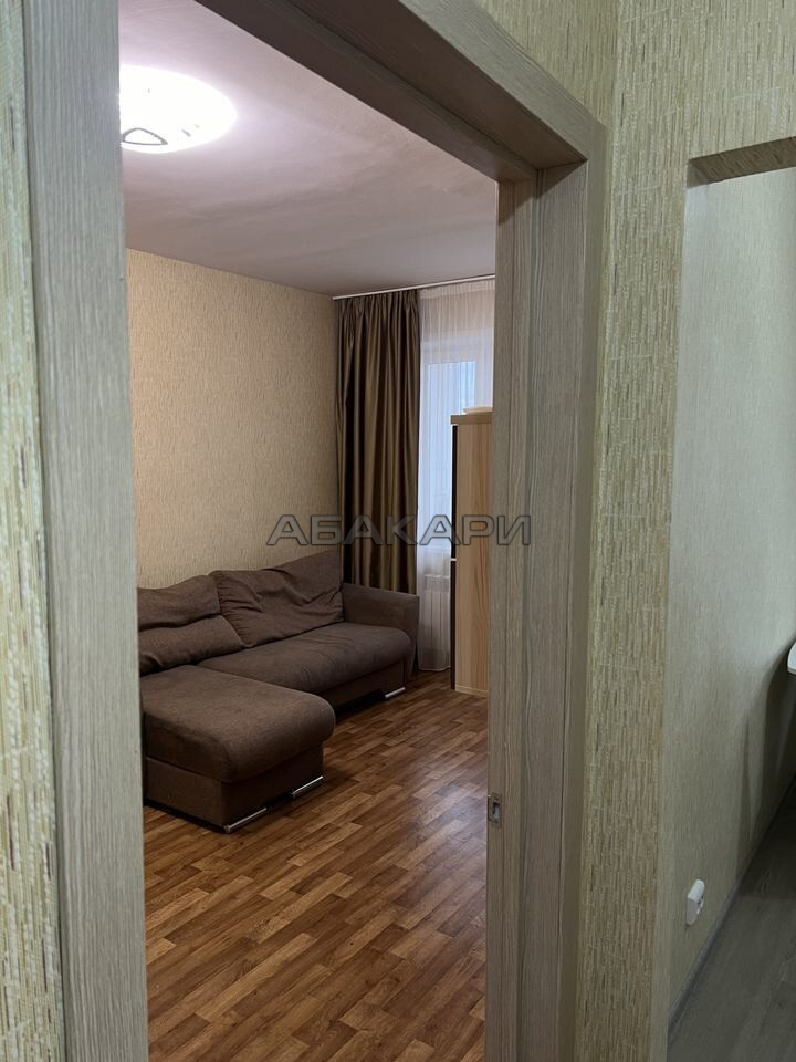 1-комнатная улица Александра Матросова, 32  за 30000 руб/мес фото 9