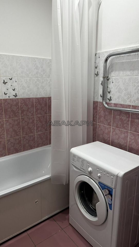 1-комнатная улица Республики, 33А  за 45000 руб/мес фото 5