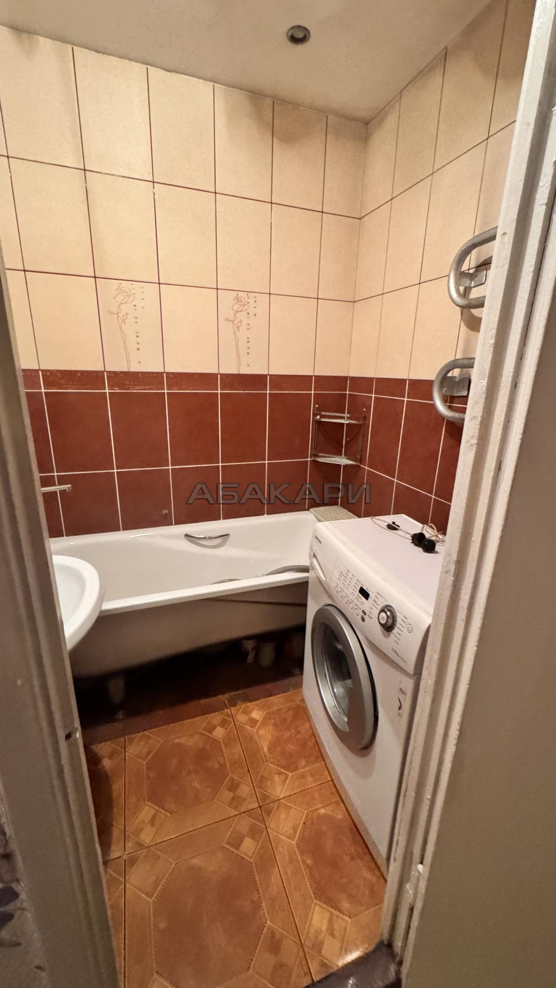 4-комнатная улица Республики, 42  за 49000 руб/мес фото 5