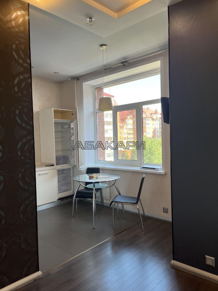 1-комнатная улица Авиаторов, 31  за 39000 руб/мес фото 2