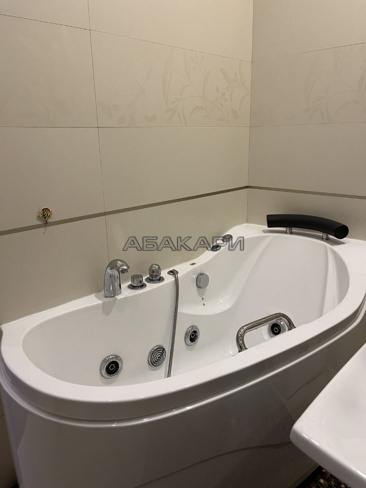 1-комнатная улица Авиаторов, 31  за 39000 руб/мес фото 7