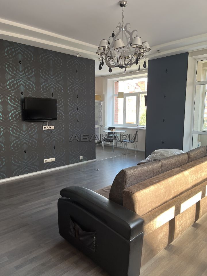 1-комнатная улица Авиаторов, 31  за 39000 руб/мес фото 3
