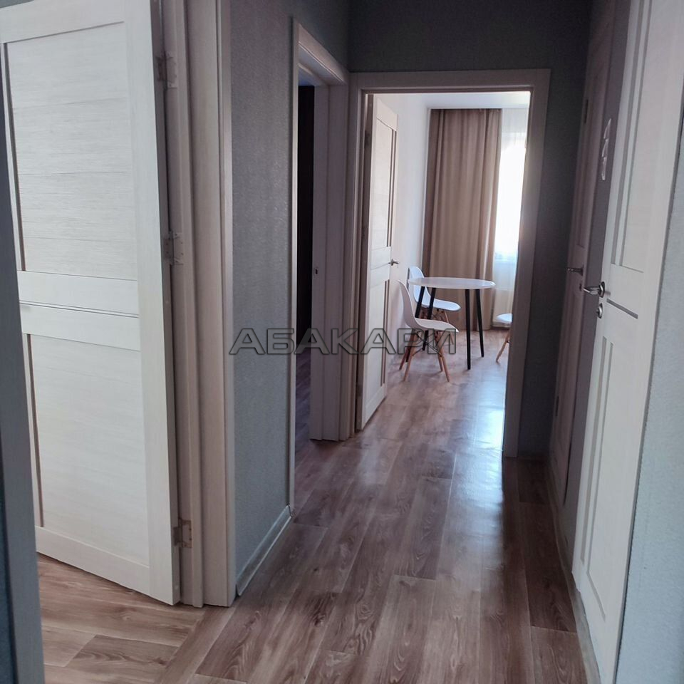 2-комнатная улица Дубровинского, 110Г  за 40000 руб/мес фото 2