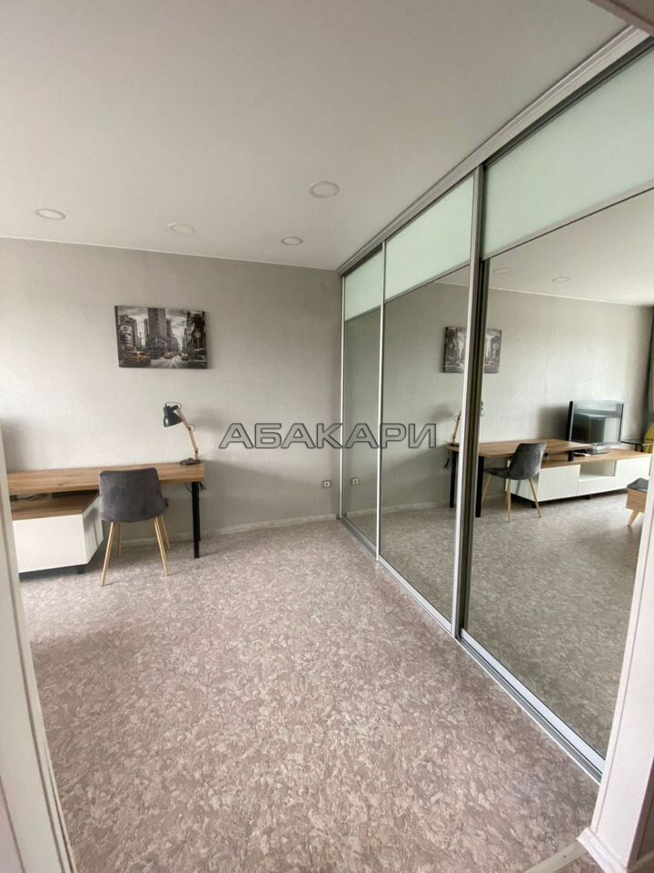 1-комнатная улица Робеспьера, 30  за 36000 руб/мес фото 3