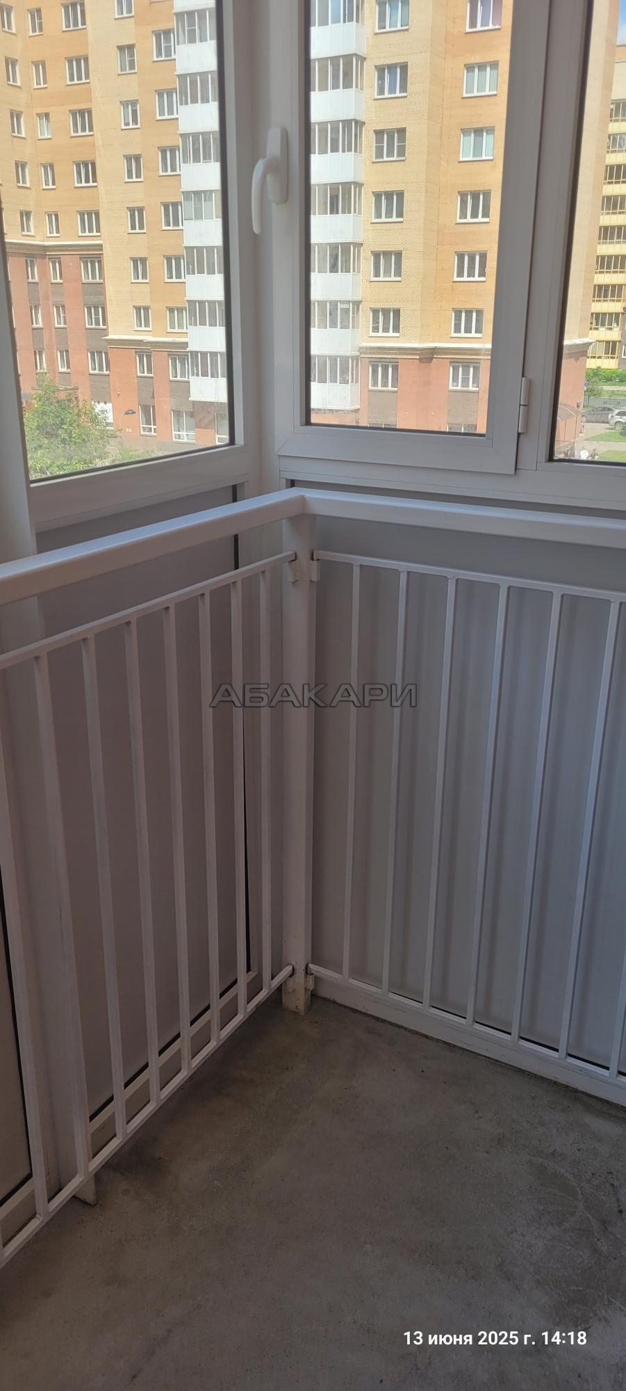 2-комнатная Апрельская улица, 1  за 35000 руб/мес фото 9