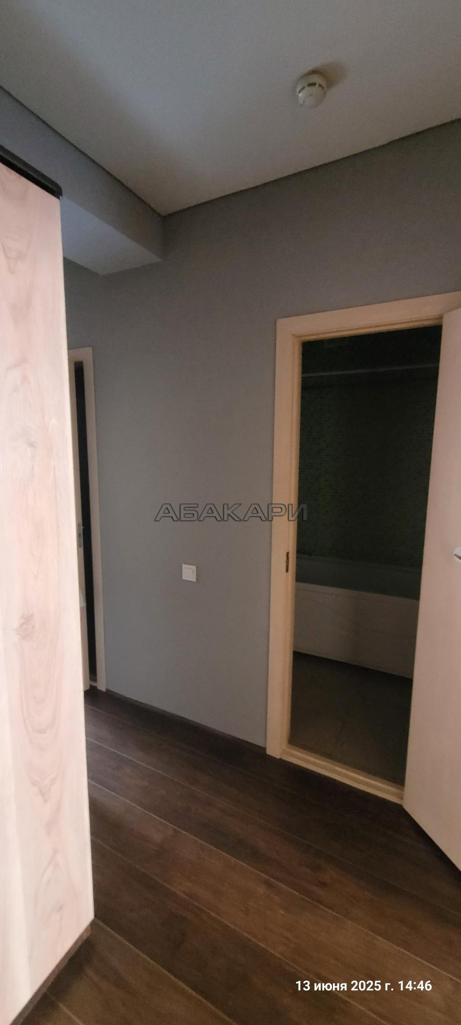 2-комнатная Апрельская улица, 1  за 35000 руб/мес фото 10