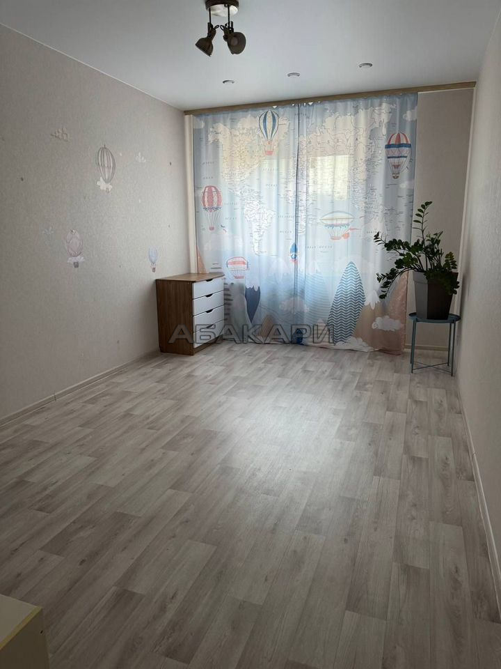4-комнатная Парусная улица, 5  за 63000 руб/мес фото 8