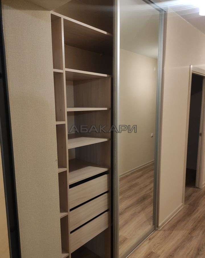 2-комнатная улица Петра Ломако, 4  за 50000 руб/мес фото 6