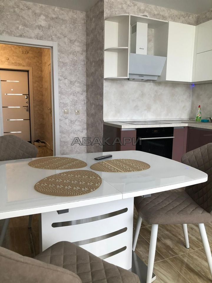 1-комнатная Октябрьская улица, 10  за 45000 руб/мес фото 4