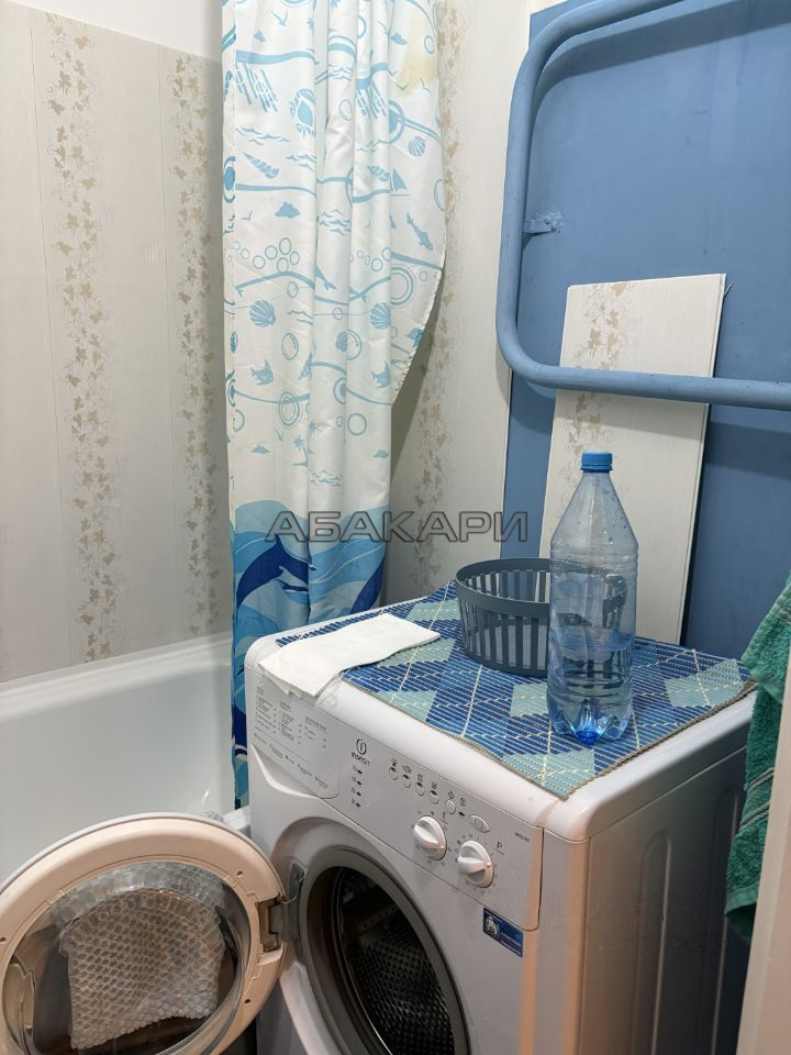 1-комнатная улица Батурина, 19  за 28000 руб/мес фото 8