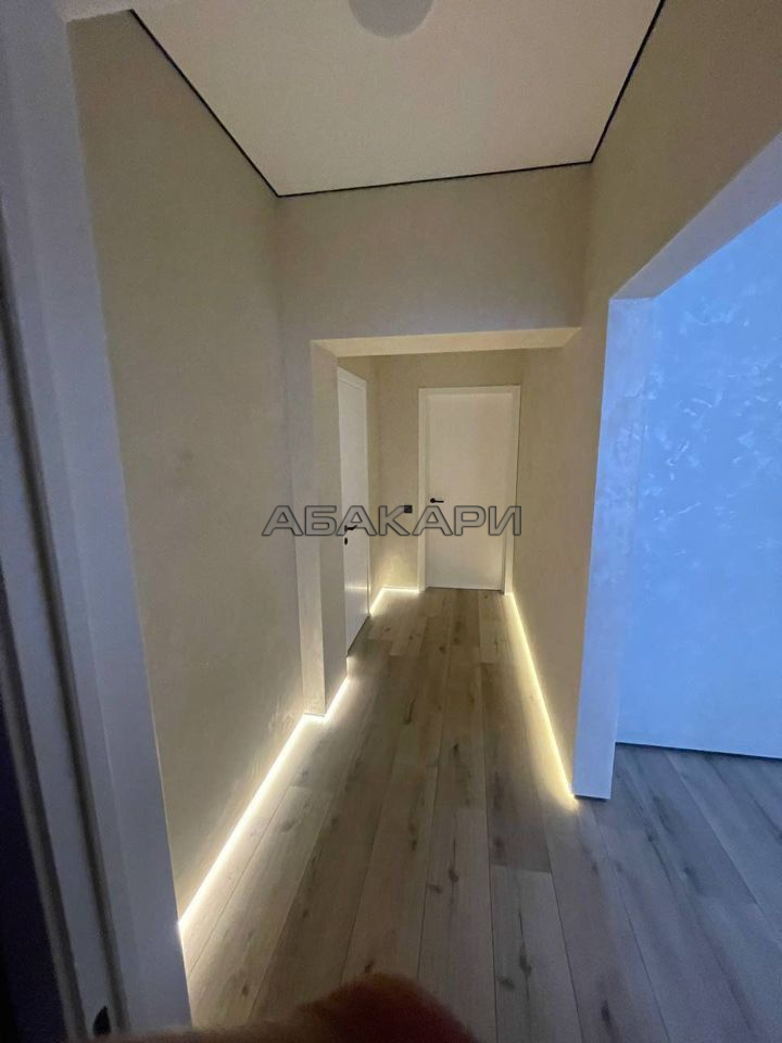 3-комнатная улица Петра Ломако, 10  за 80000 руб/мес фото 9